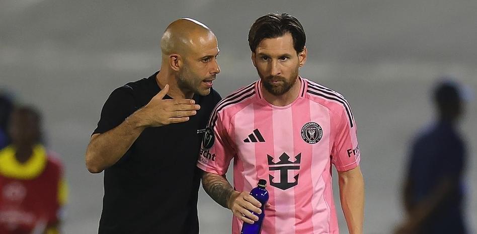 马斯切拉诺：梅西一如既往地表现出色，他可能当选常规赛MVP